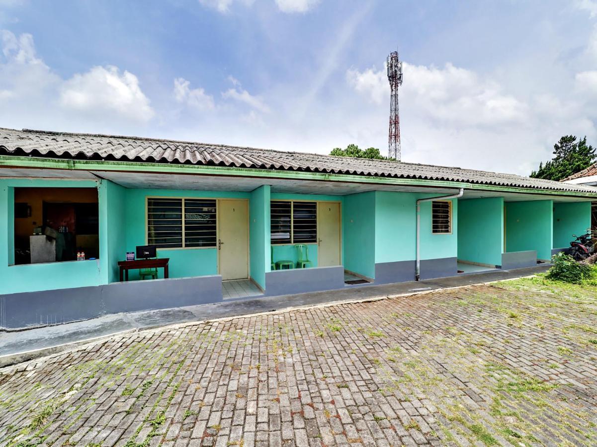 Spot On 90003 Villa Tawang Cianjur Exteriér fotografie